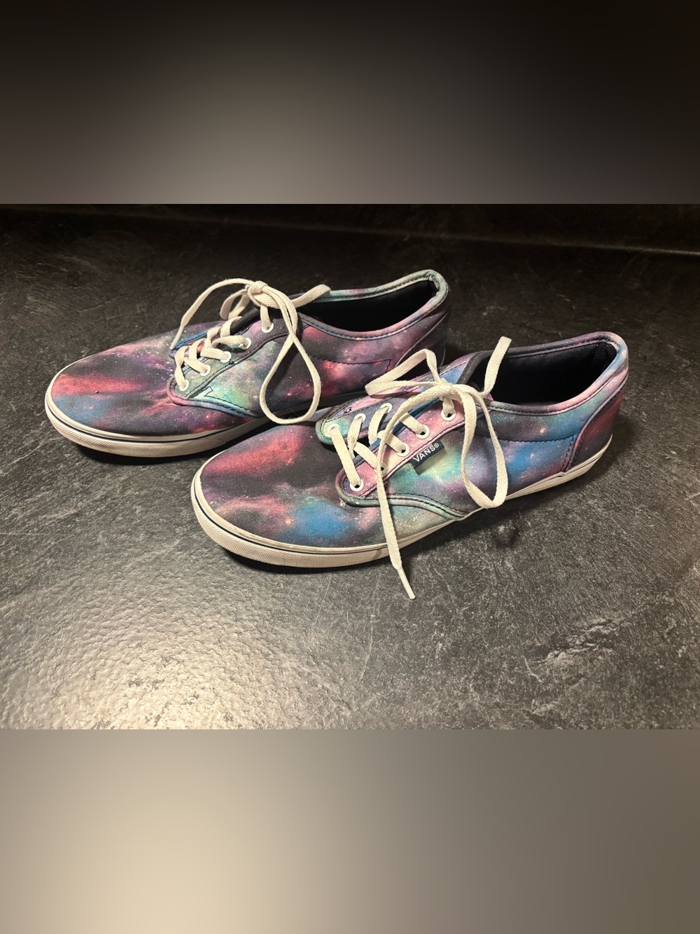 Vans Cosmic Galaxy low-top canvas sneakers Purple, Blue, Pink. Size 8.5